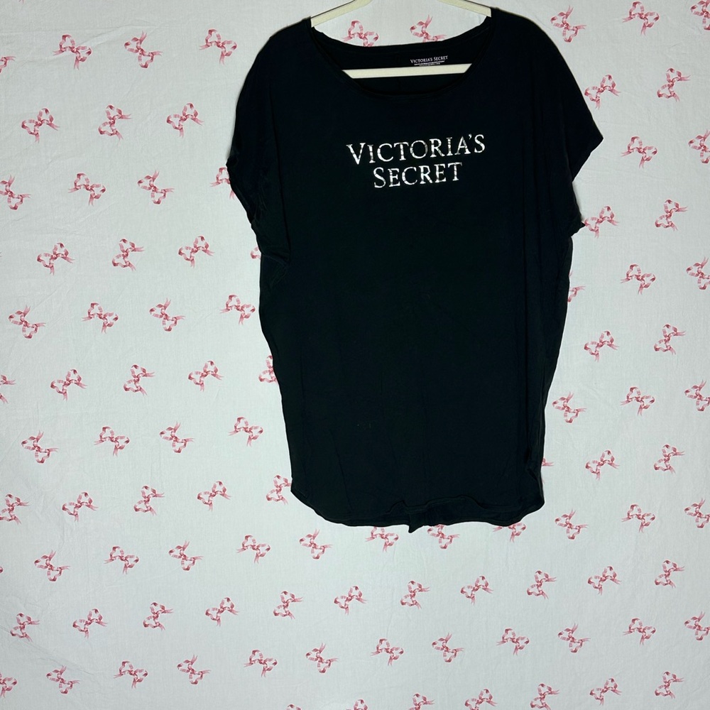 Victoria's Secret Black Short Sleeve Tee